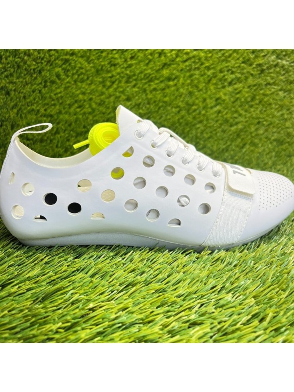 Nobull Womens Size 8 Mens 6.5 White Athletic Lightweight Indoor Cycling Shoes